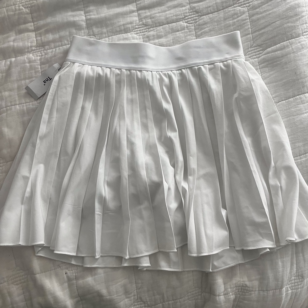 aritzia tennis skirt